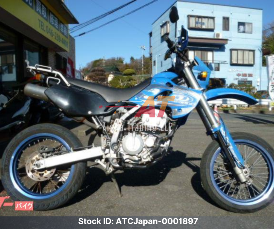 2001 Kawasaki D Tracker with R carrier